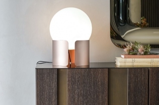 Potter: Skulpturalna lampa koja unosi dozu magije u moderan enterijer