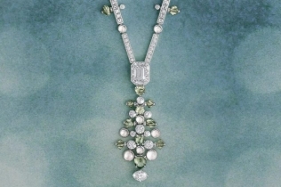 De Beers napravio dijamante koji izgledaju kao kapljice vode