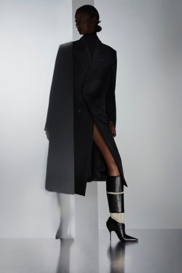 Maison Margiela by Christian Louboutin: kolekcija koja pomera granice elegancije