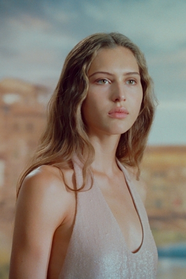 Ferragamo: Povratak starog Holivuda kroz filmsku kampanju za sezonu pre-fall 2025
