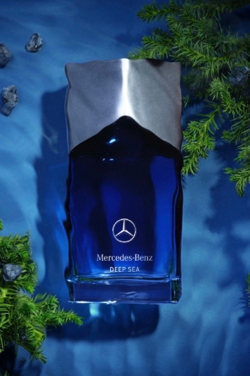 Mercedes lansirao parfem koji miriše kao duboki okean luksuza