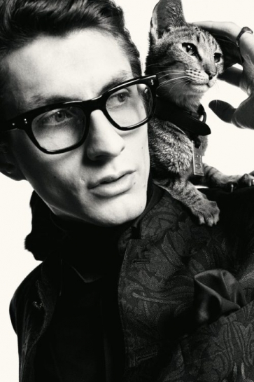 Dunhill jesen/zima 2026: inspiracija iz mračne komore lorda Snoudona