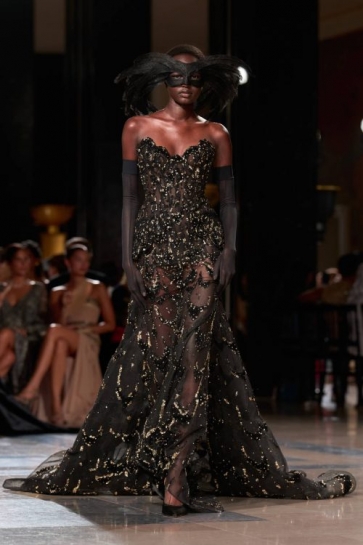 Elie Saab: Bal neukroćenih snova u visokoj modi