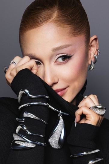 Arijana Grande kao najluksuzniji cvet: Swarovski predstavio novu Classica kolekciju